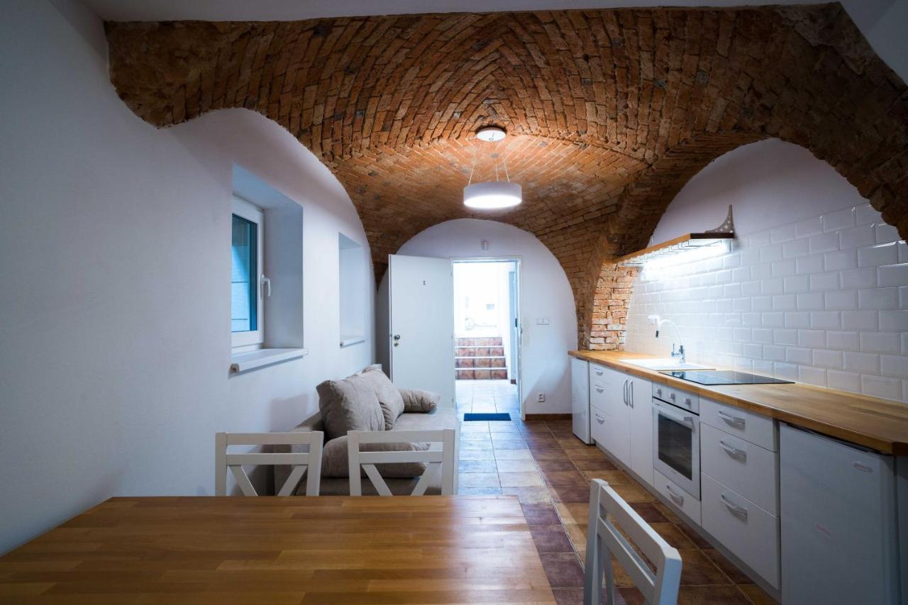 Apartmány Habánská, celý dům Pouzdrany Exterior foto