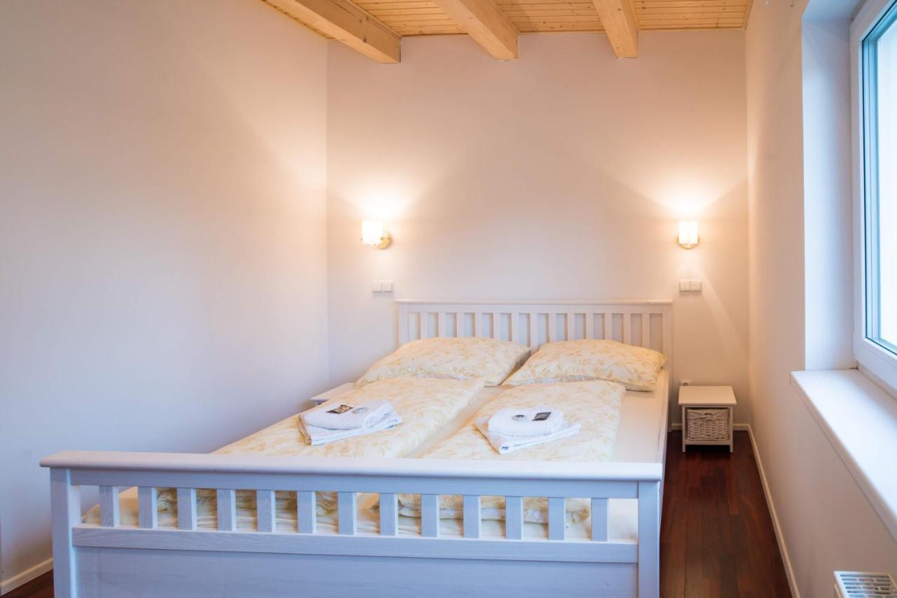 Apartmány Habánská, celý dům Pouzdrany Exterior foto