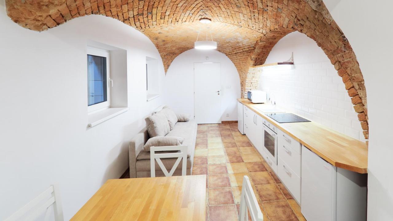 Apartmány Habánská, celý dům Pouzdrany Exterior foto