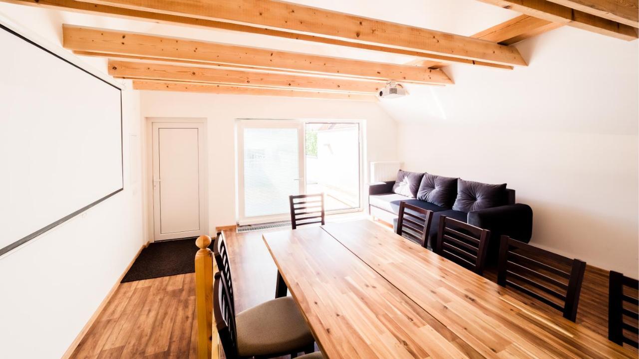 Apartmány Habánská, celý dům Pouzdrany Exterior foto